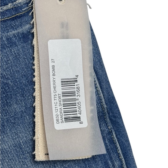 AMO Light Blue High Rise Jeans - Picture 4 of 5